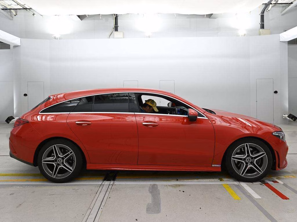 MERCEDES-BENZ CLA-CLASS