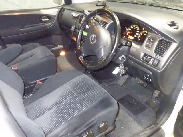 MAZDA MPV