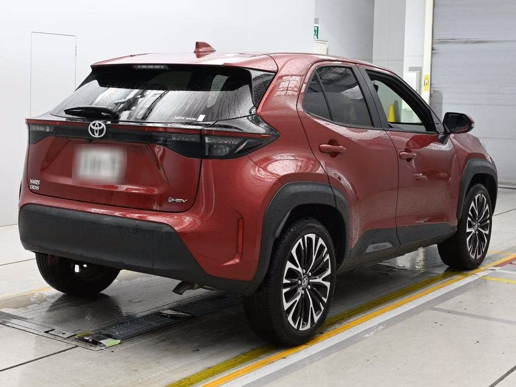 TOYOTA YARIS CROSS