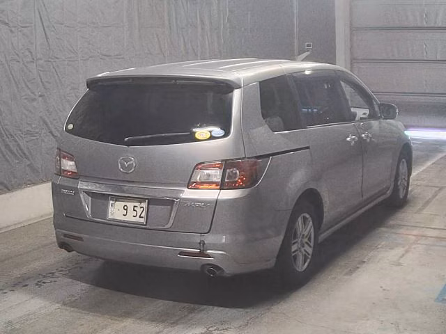 MAZDA MPV