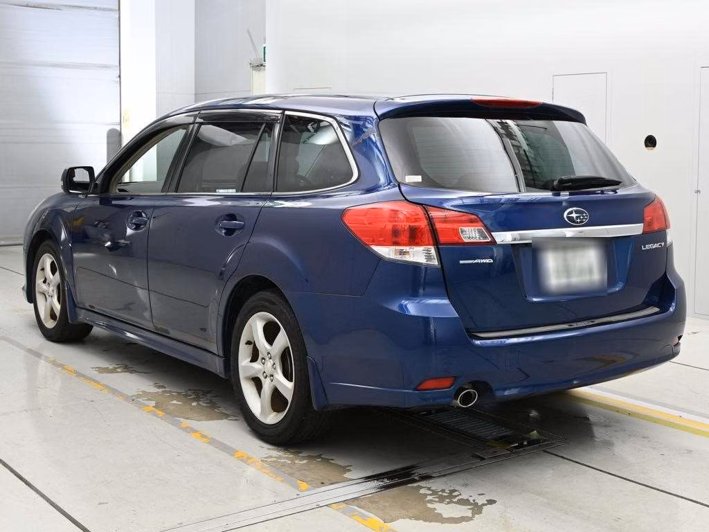 SUBARU LEGACY