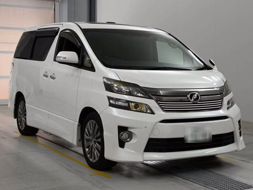 TOYOTA VELLFIRE