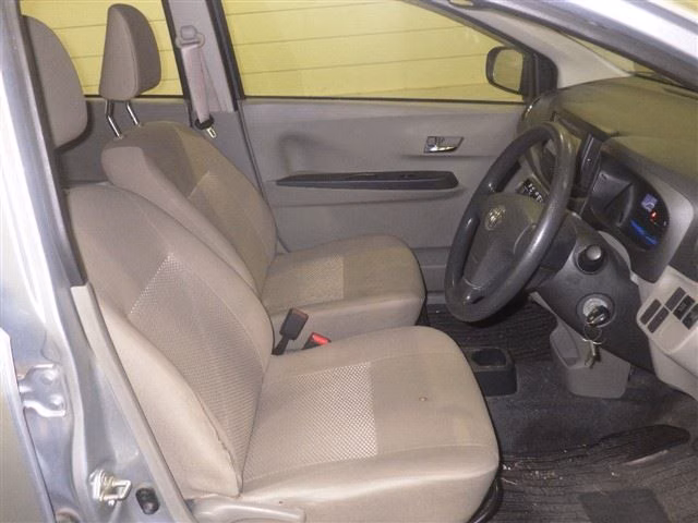 TOYOTA PIXIS EPOCH
