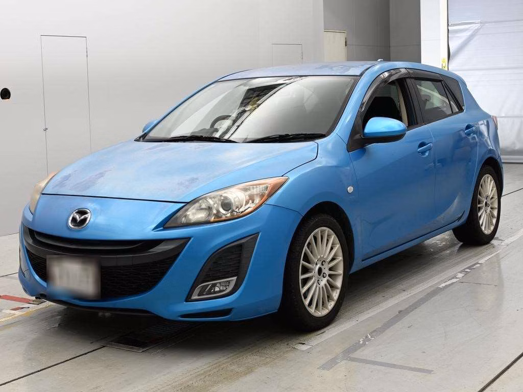 MAZDA AXELA