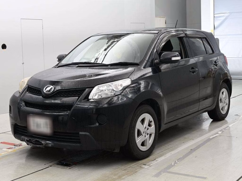 TOYOTA IST