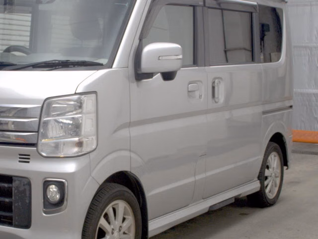 MITSUBISHI TOWN BOX