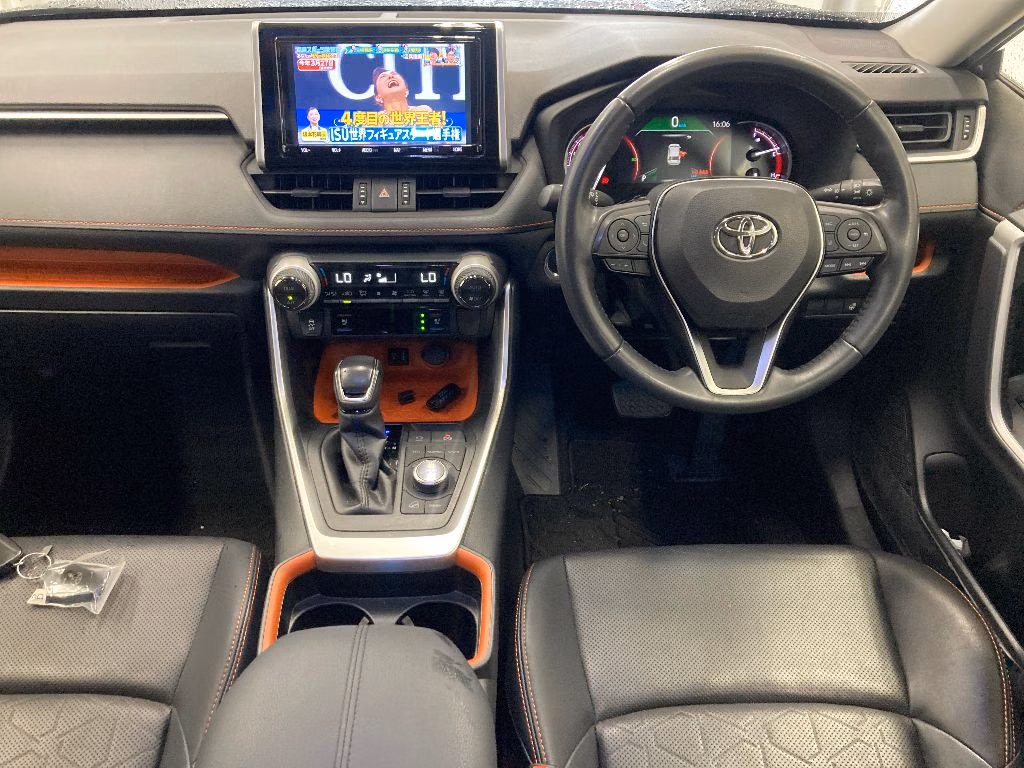 TOYOTA RAV4