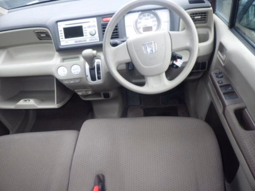 HONDA LIFE