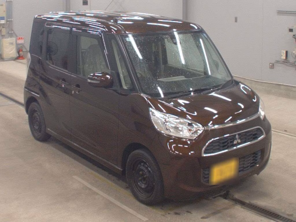 MITSUBISHI EK SPACE