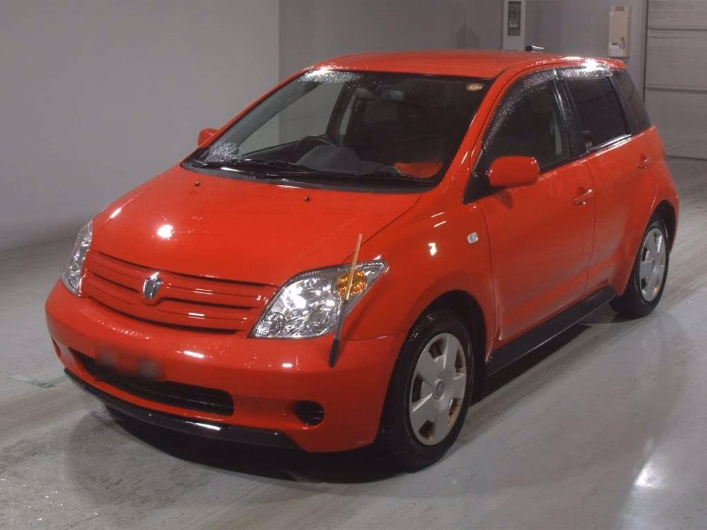 TOYOTA IST