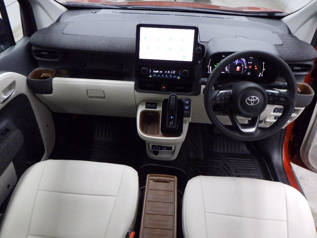 TOYOTA SIENTA
