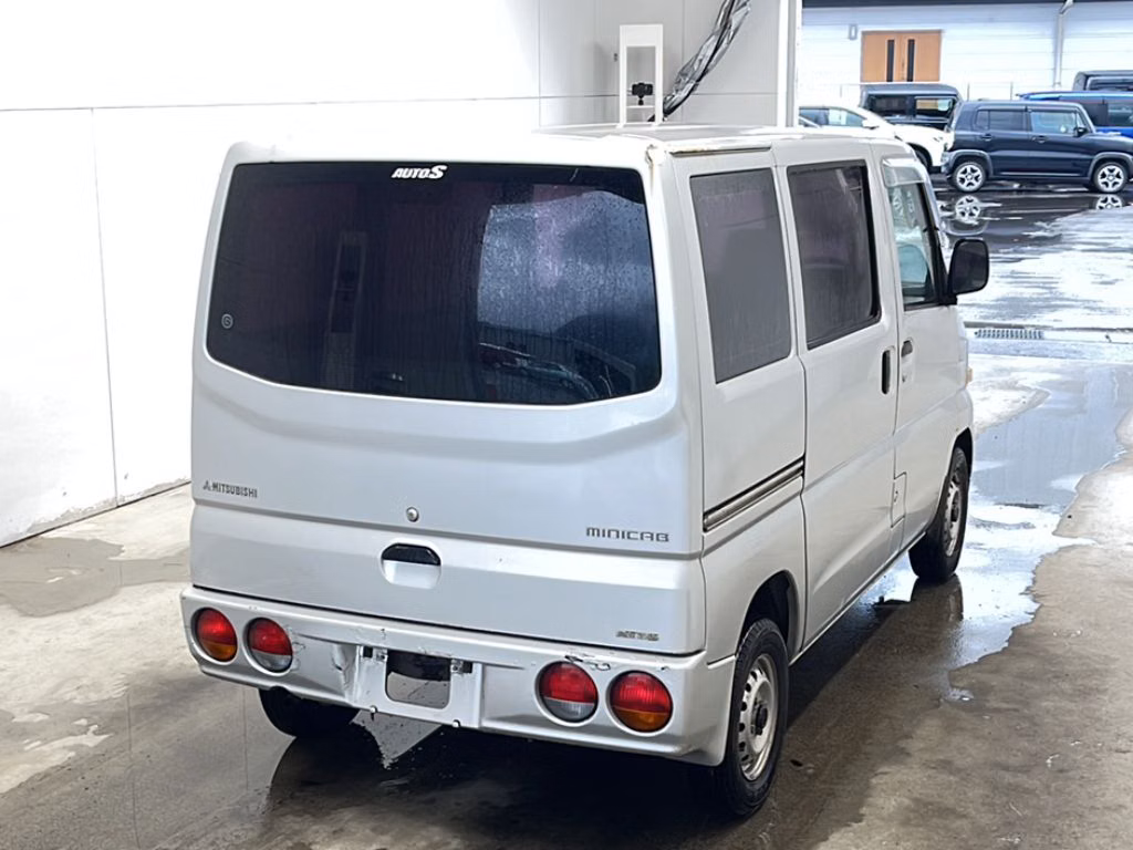 MITSUBISHI MINICAB