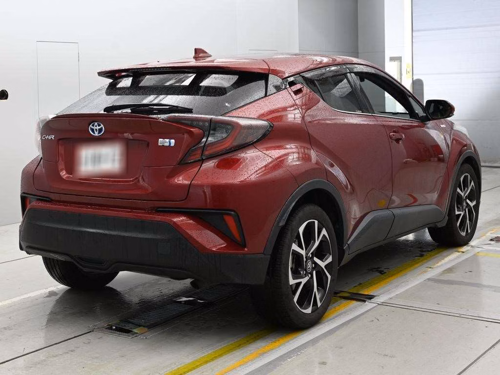 TOYOTA C-HR