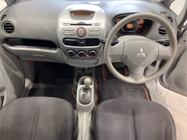 MITSUBISHI I