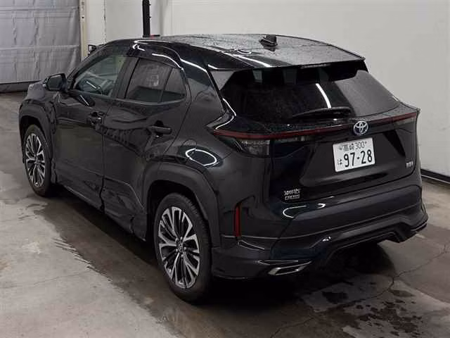TOYOTA YARIS CROSS