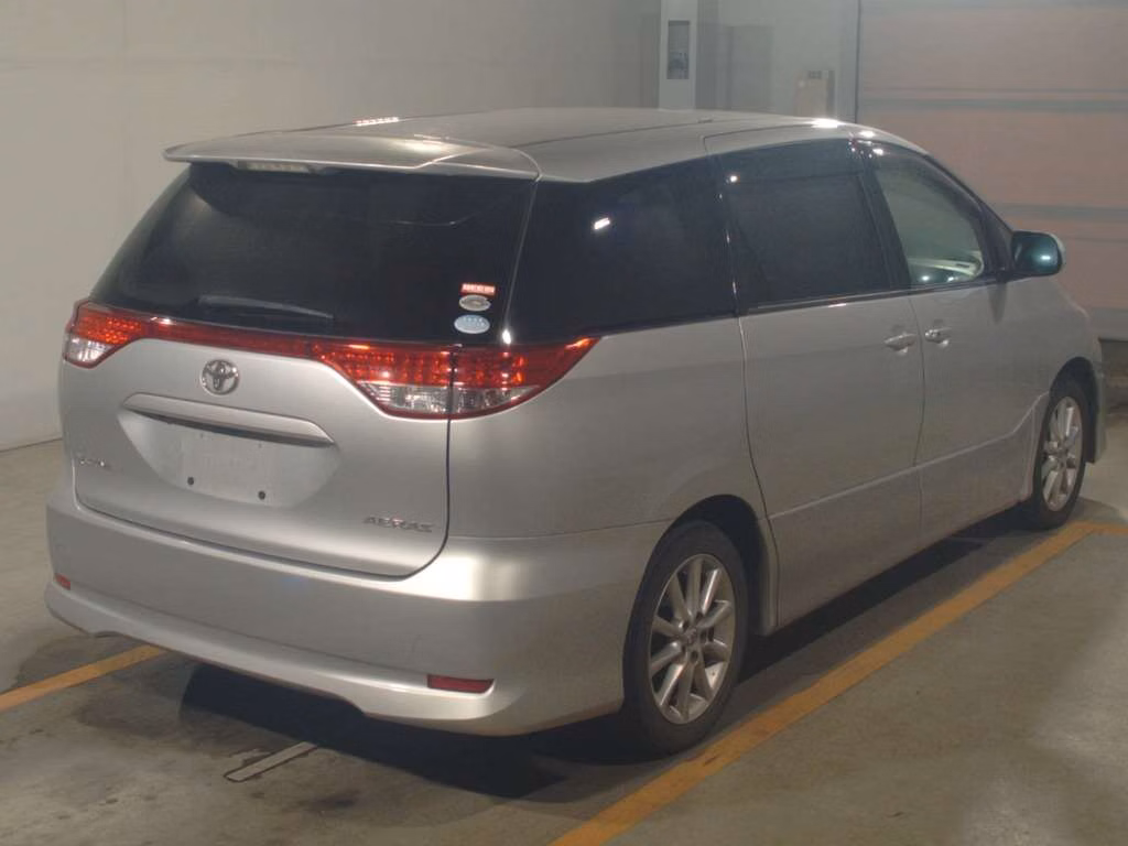 TOYOTA ESTIMA