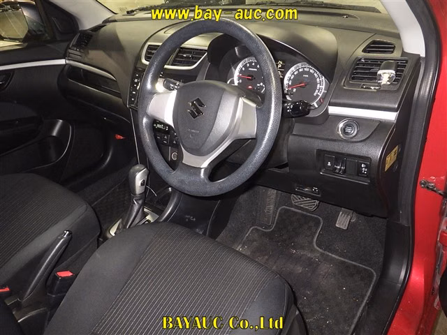 SUZUKI SWIFT