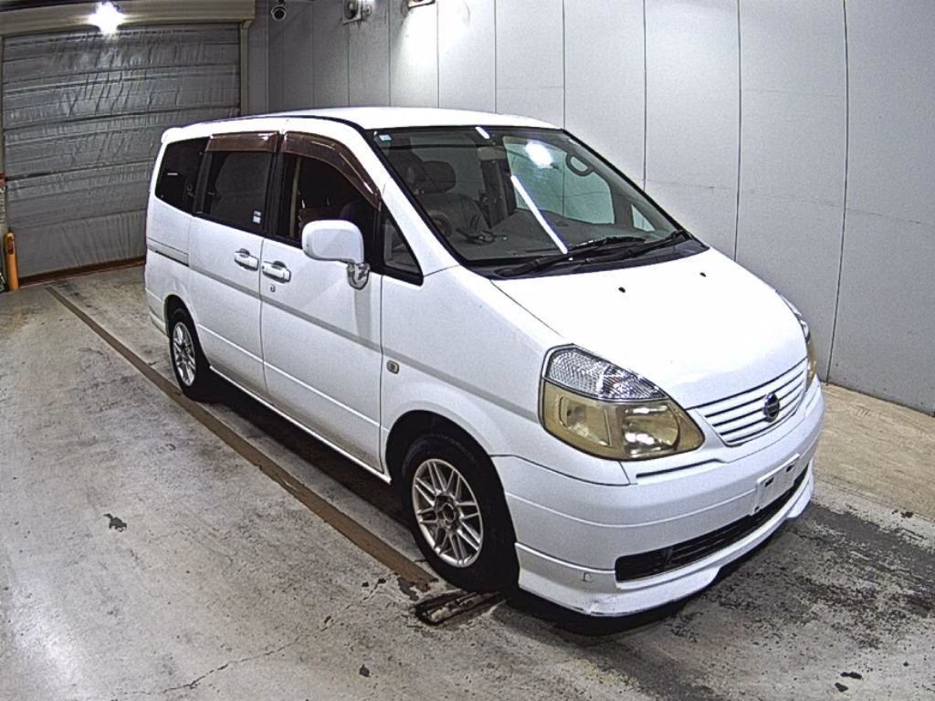 NISSAN SERENA
