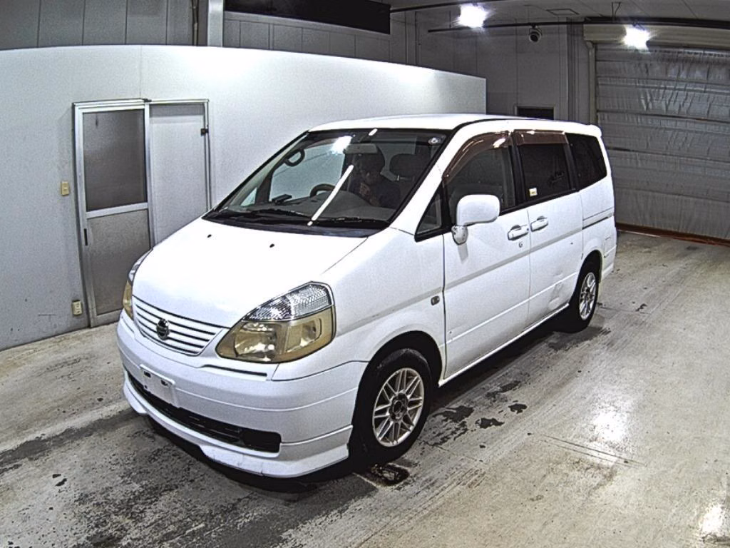 NISSAN SERENA