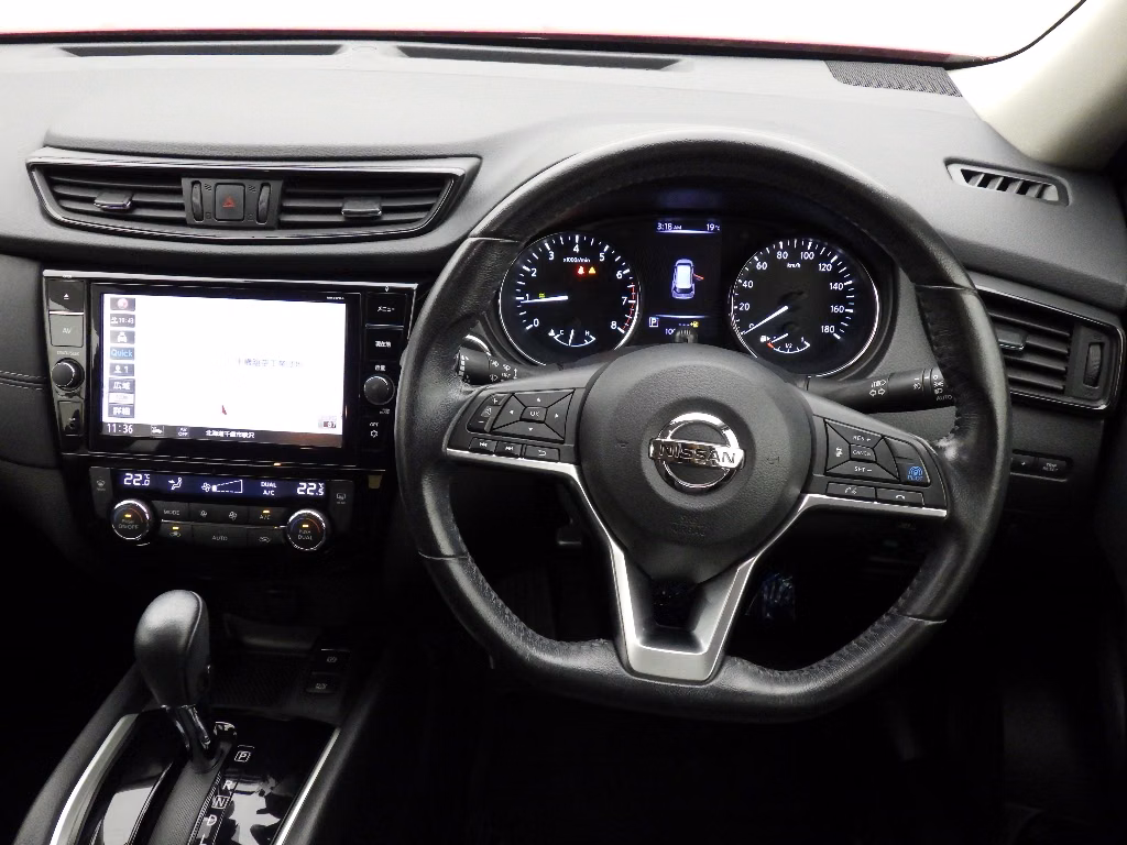 NISSAN X-TRAIL