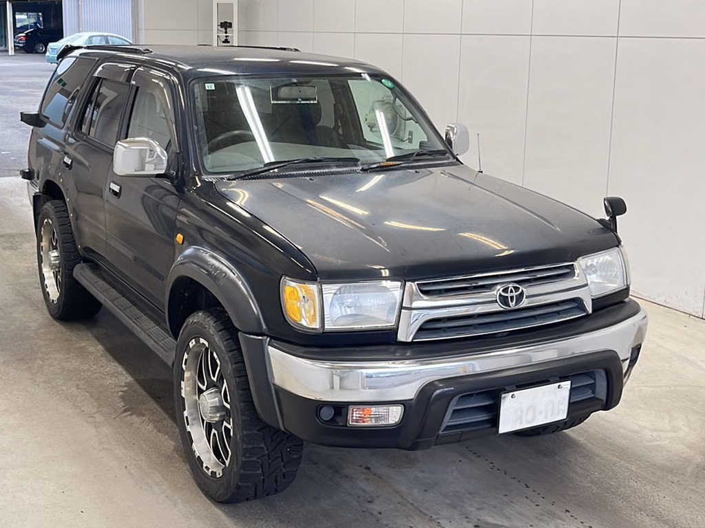 TOYOTA HILUX SURF