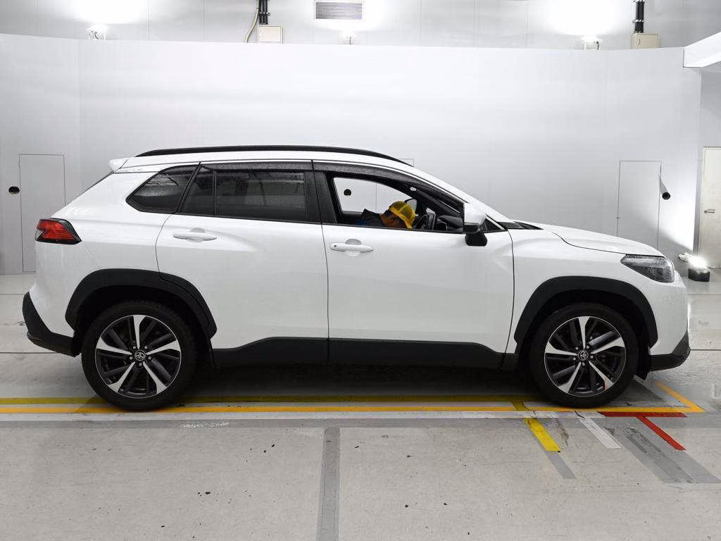 TOYOTA COROLLA CROSS