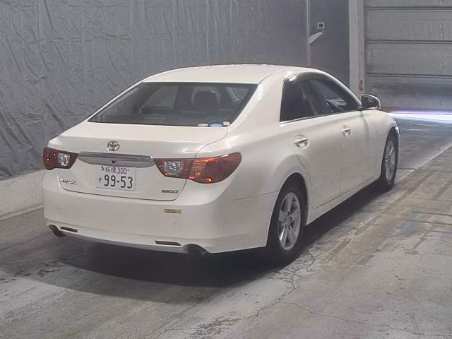 TOYOTA MARK X