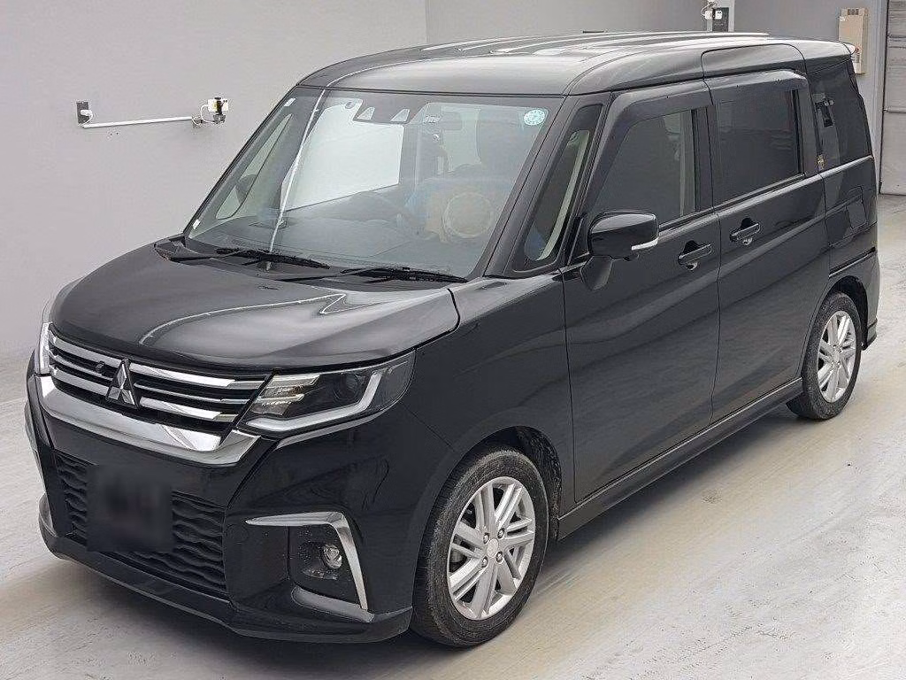 MITSUBISHI DELICA D:2