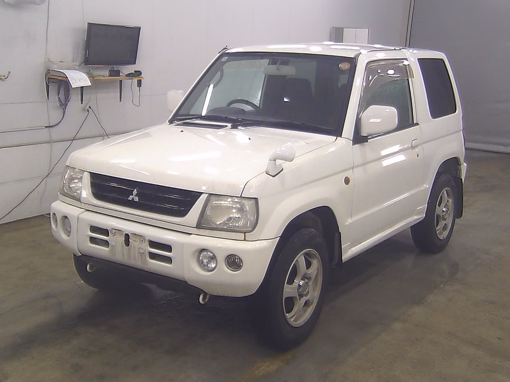 MITSUBISHI PAJERO MINI