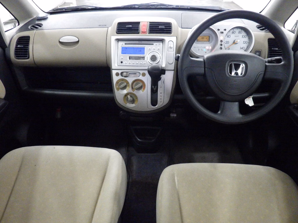 HONDA LIFE