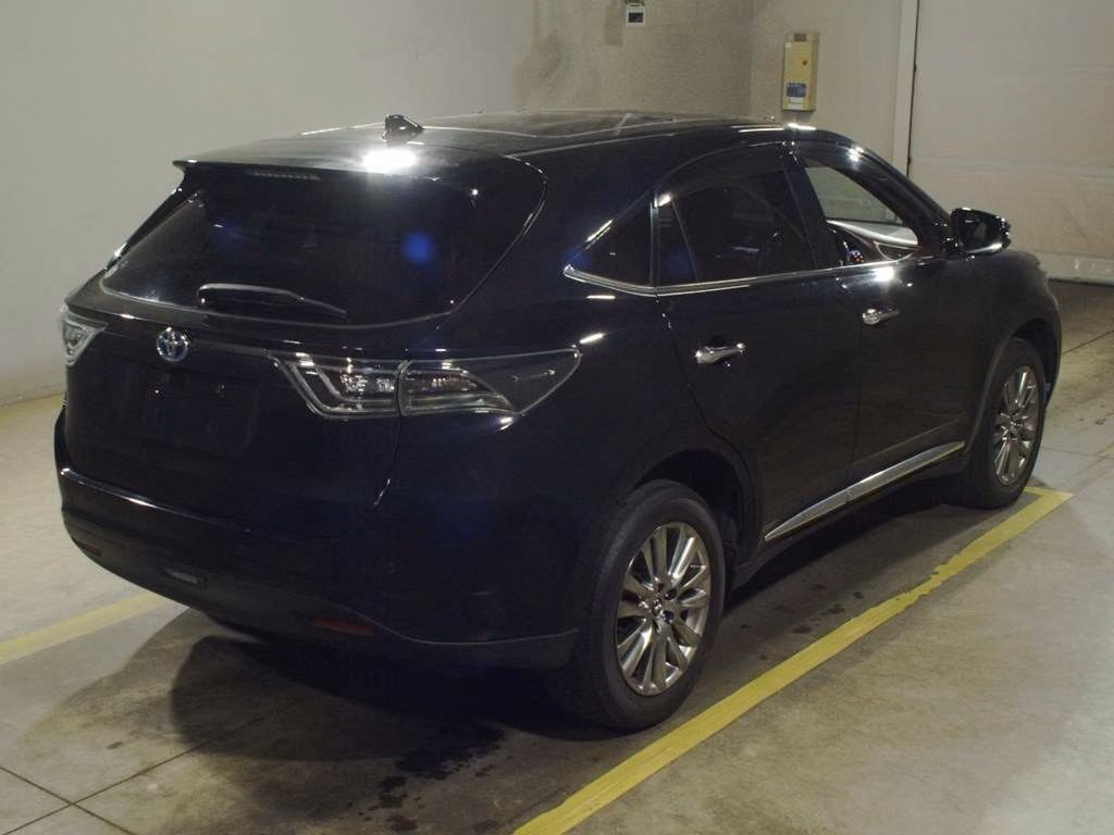TOYOTA HARRIER