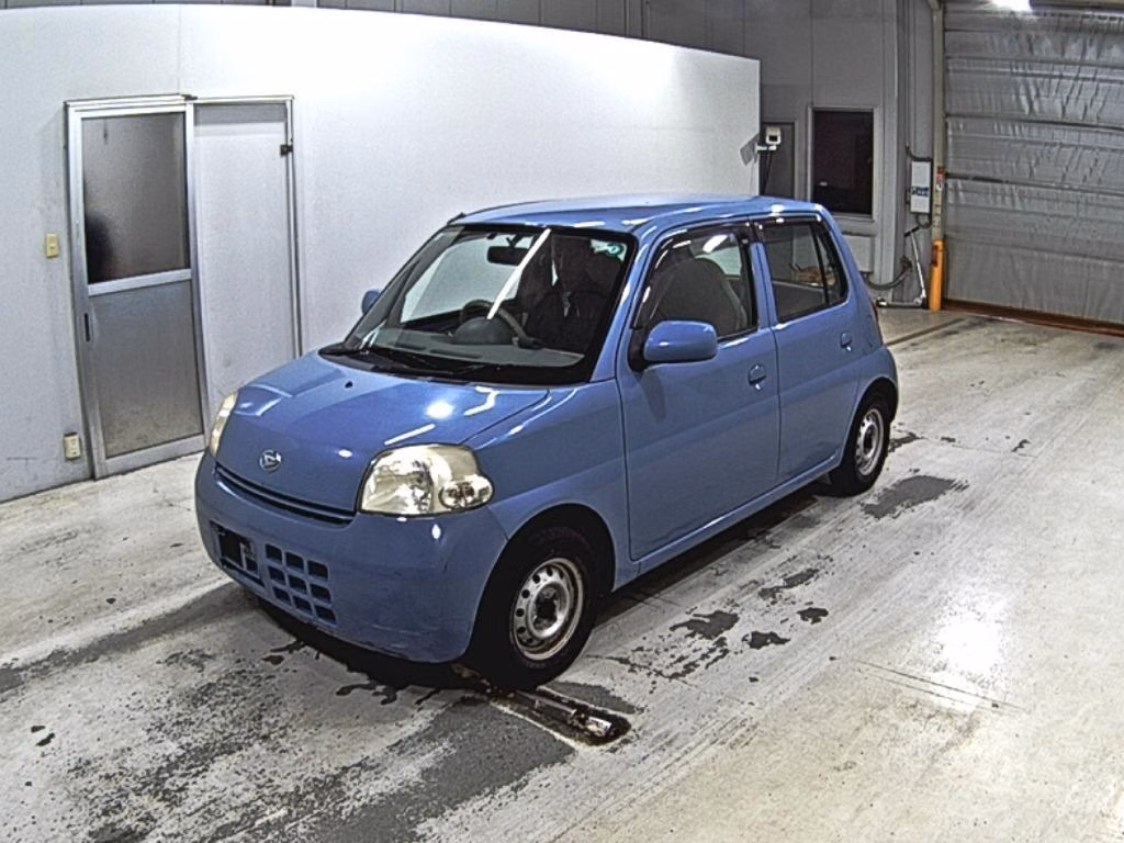 DAIHATSU ESSE