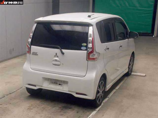MITSUBISHI EK CUSTOM