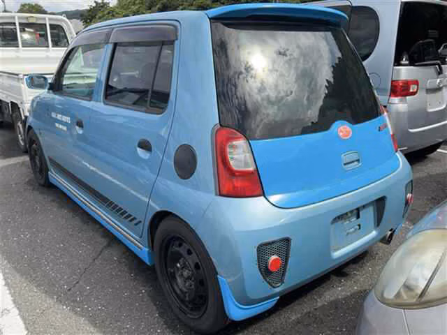 DAIHATSU ESSE