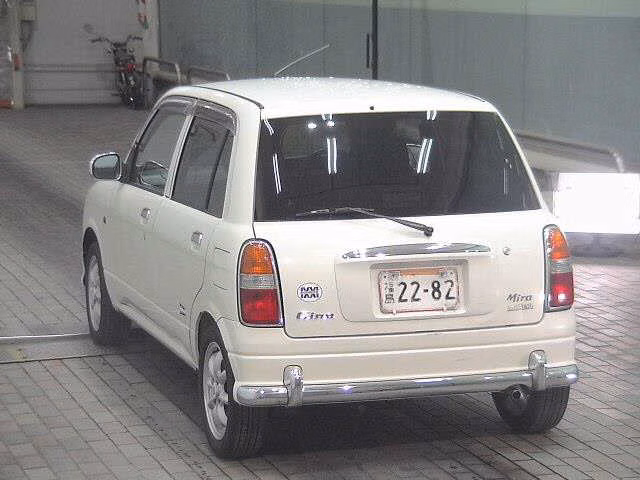 DAIHATSU MIRA GINO