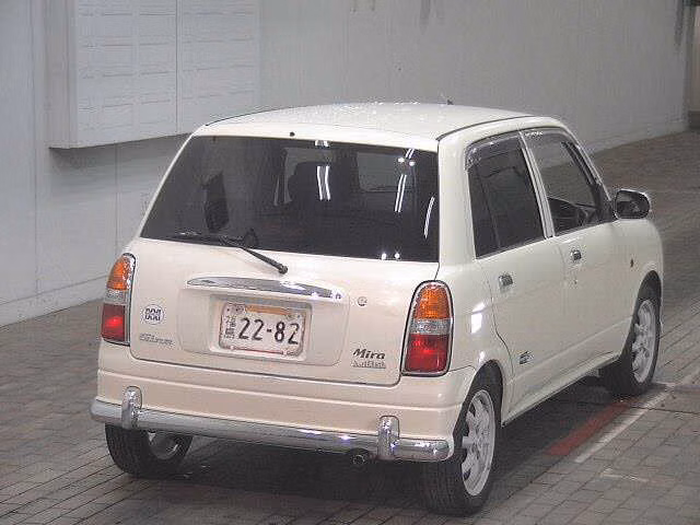 DAIHATSU MIRA GINO