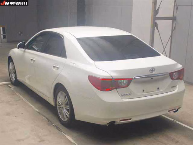 TOYOTA MARK X