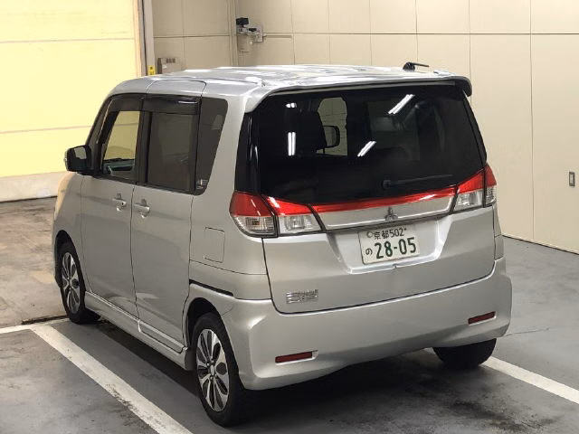 MITSUBISHI DELICA D:2