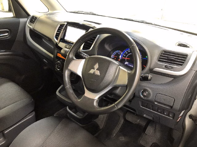 MITSUBISHI DELICA D:2