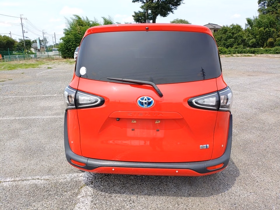 TOYOTA SIENTA