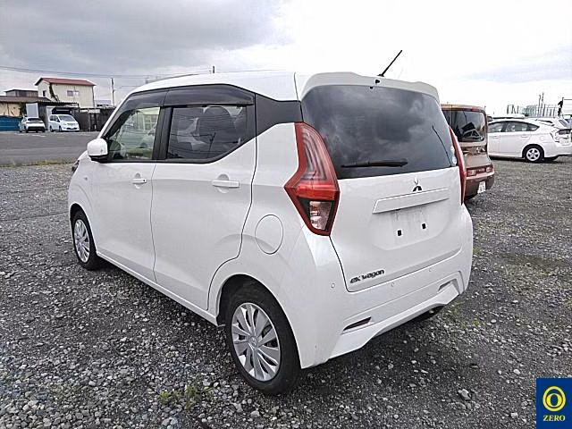 MITSUBISHI EK WAGON