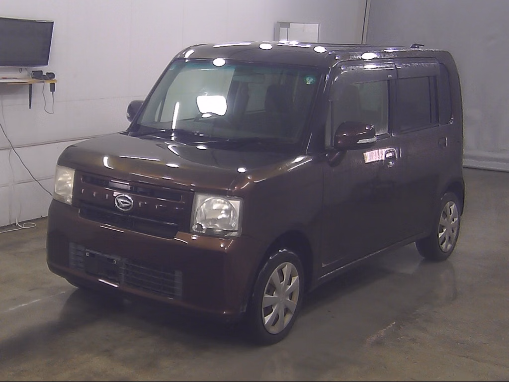 DAIHATSU MOVE CONTE