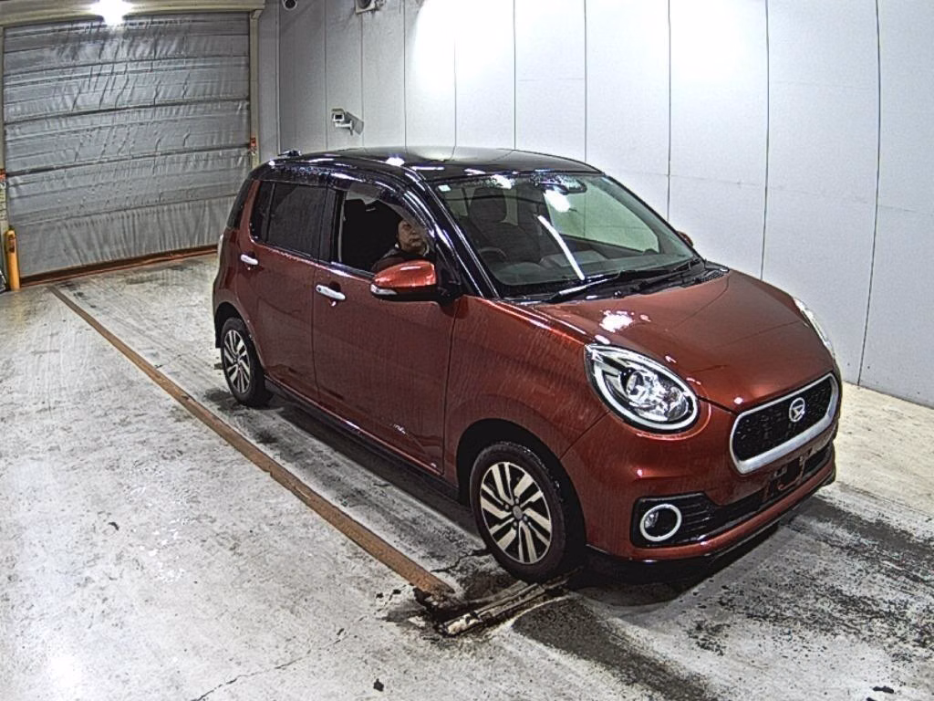 DAIHATSU BOON