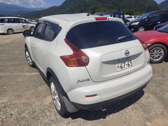 NISSAN JUKE