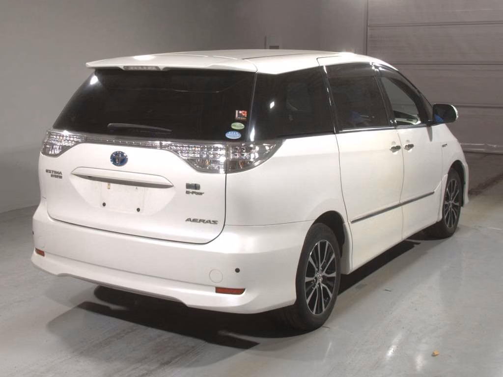 TOYOTA ESTIMA