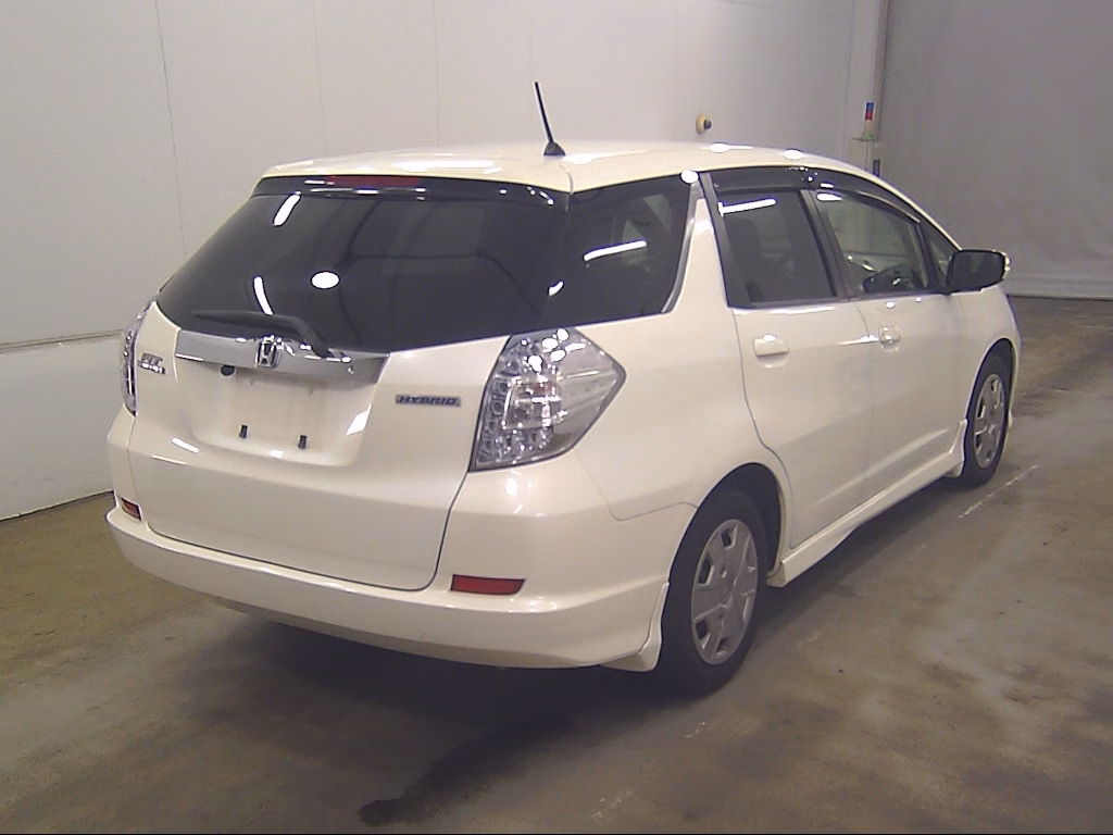 HONDA FIT SHUTTLE