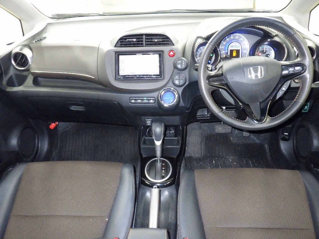 HONDA FIT SHUTTLE