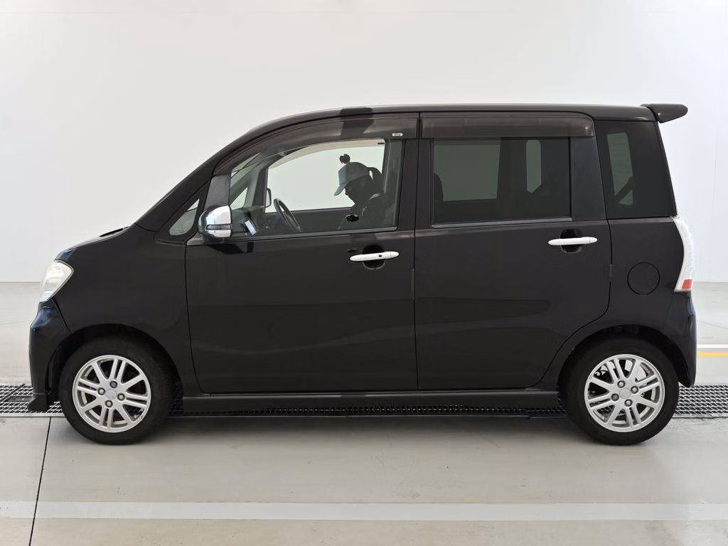 DAIHATSU TANTO EXE