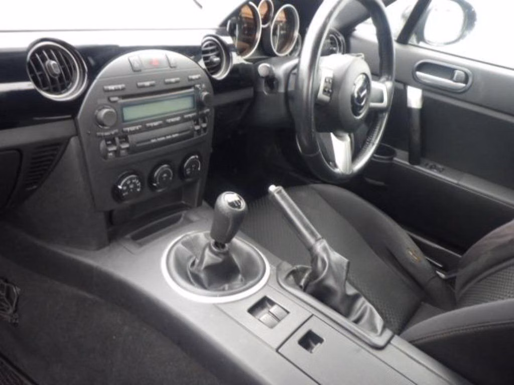 MAZDA ROADSTER