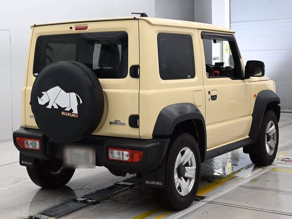 SUZUKI JIMNY SIERRA